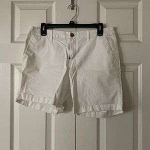Old Navy Everyday Shorts Sz 10, 5” length, White